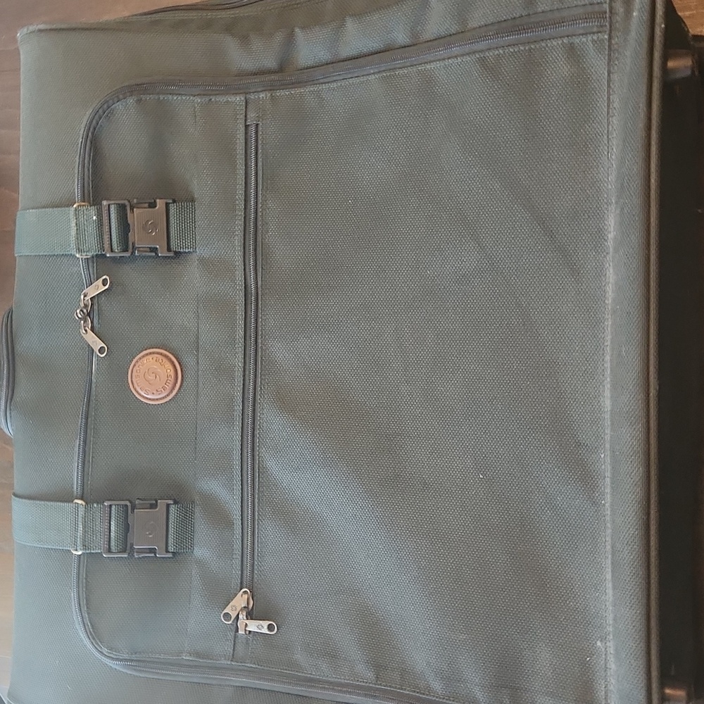 Samsonite Green Garment Bag